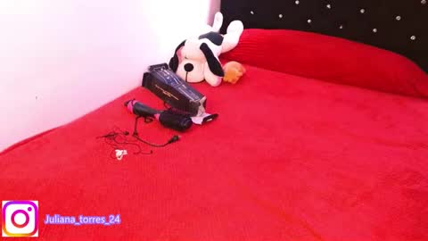 Snapshot of zoe_sexy69 chatting on 01/05/25, 07:28 ZOE online show from 01/05/25, 07:28