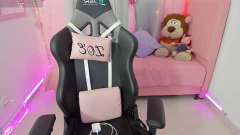 zoe_sullivan_ online show from 09/27/25, 10:20