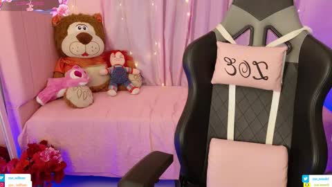 Snapshot of zoe_sullivan_ chatting on 03/08/26, 09:13 zoe_sullivan_ online show from 03/08/26, 09:13