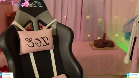 Snapshot of zoe_sullivan_ chatting on 03/16/26, 09:13 zoe_sullivan_ online show from 03/16/26, 09:13