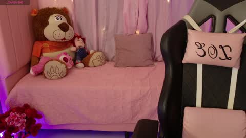 Snapshot of zoe_sullivan_ chatting on 04/10/26, 09:14 zoe_sullivan_ online show from 04/10/26, 09:14