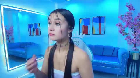 Snapshot of zoe_swan chatting on 03/06/26, 11:17 Zoe online show from 03/06/26, 11:17