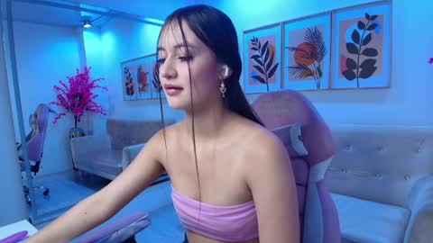 Snapshot of zoe_swan chatting on 04/07/26, 11:32 Zoe online show from 04/07/26, 11:32