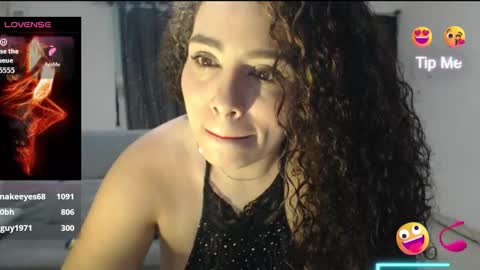 Snapshot of zoe_tai chatting on 03/10/26, 06:29 zoe tai online show from 03/10/26, 06:29