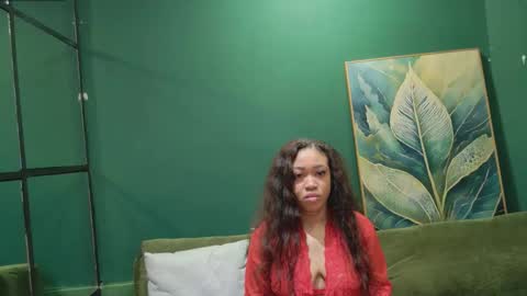 zoe_taylor2001 online show from 01/06/26, 01:59