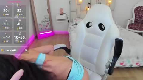 Zoe online show from 02/07/25, 02:26