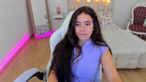 Zoe online show from 02/24/25, 02:26