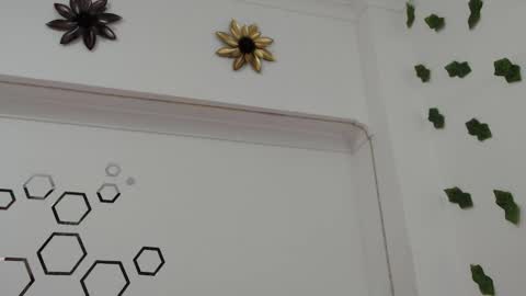 Snapshot of zoe_velvet chatting on 10/20/25, 08:31 Carolina online show from 10/20/25, 08:31