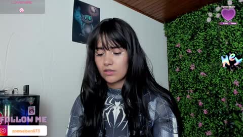 Snapshot of zoe_wattson chatting on 01/21/25, 03:26 Zoe online show from 01/21/25, 03:26