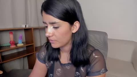 Snapshot of zoe_wattson chatting on 04/12/26, 02:16 Zoe online show from 04/12/26, 02:16