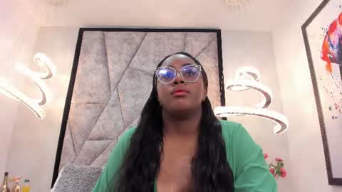 Snapshot of zoebrowns chatting on 07/01/26, 12:40 Zoe online show from 07/01/26, 12:40