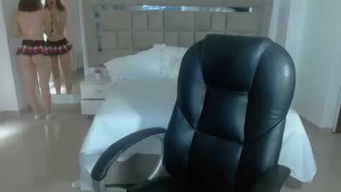 ZOE online show from 11/05/25, 03:45