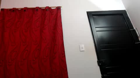 Snapshot of zoecute5817 chatting on 03/11/26, 01:17 ZOE online show from 03/11/26, 01:17