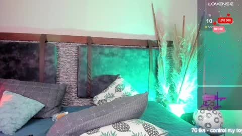 Zoe online show from 12/05/24, 02:55