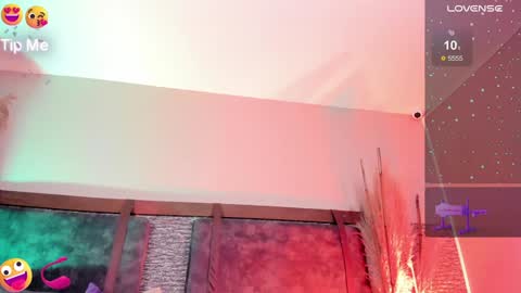 Zoe online show from 02/01/25, 03:28