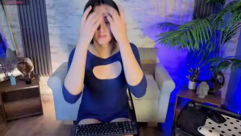 Snapshot of zoee_kiss_ chatting on 03/19/26, 09:52 ZOE online show from 03/19/26, 09:52