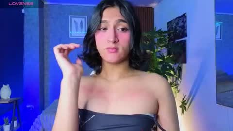 Snapshot of zoee_kiss_ chatting on 07/02/26, 03:56 ZOE online show from 07/02/26, 03:56