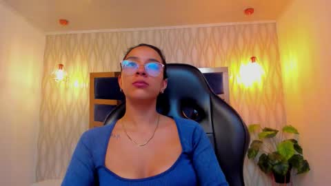 Zoe 3 online show from 02/13/26, 05:42