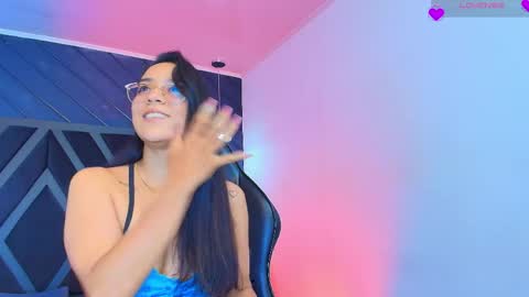 Zoe 3 online show from 04/24/26, 05:37