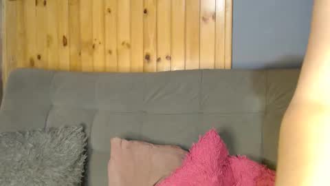 Zoee online show from 09/15/25, 01:16