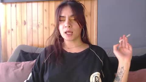 Zoee online show from 10/23/25, 06:17