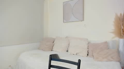 zoegarner10 online show from 02/23/26, 06:49