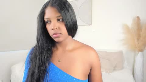 zoegarner10 online show from 03/21/26, 07:39