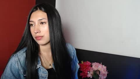 Laura  online show from 01/08/25, 03:29