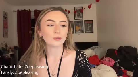 Snapshot of zoepleasing chatting on 02/10/26, 12:59 zoepleasing online show from 02/10/26, 12:59