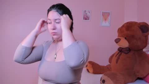 Zoes online show from 09/25/25, 11:36