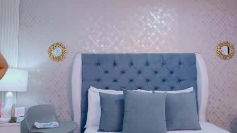 Snapshot of zoewilliis chatting on 05/28/26, 12:35 ZoeWilliis online show from 05/28/26, 12:35
