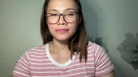 Snapshot of zoey_foryou chatting on 10/28/25, 02:53 zoey_foryou online show from 10/28/25, 02:53