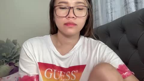 Snapshot of zoey_foryou chatting on 12/04/25, 01:59 zoey_foryou online show from 12/04/25, 01:59