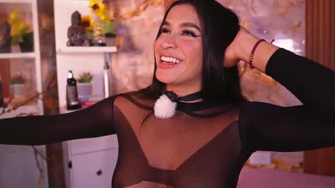 Snapshot of zoey_fox_ chatting on 02/02/26, 11:47 zoey fox online show from 02/02/26, 11:47