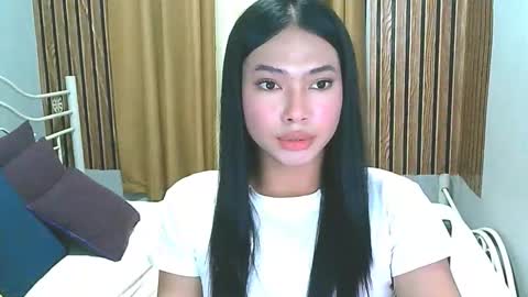 zoey online show from 12/01/25, 11:04