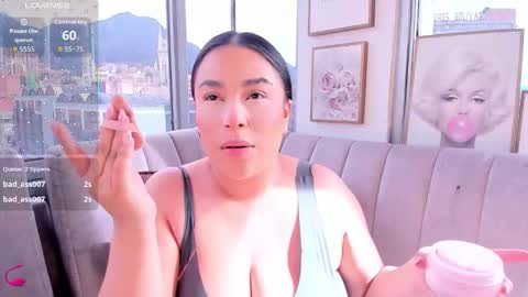 zoey thommpson online show from 10/08/25, 07:55