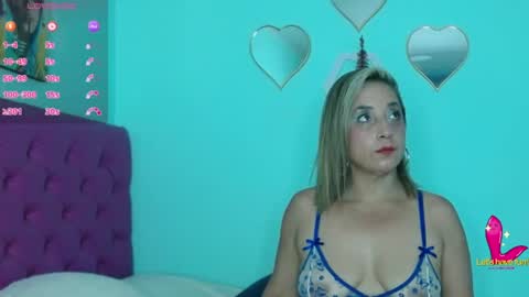 Snapshot of zoeycarter__ chatting on 07/07/26, 07:18 Zoey online show from 07/07/26, 07:18