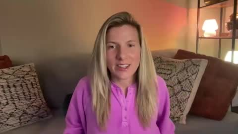 Zoeydanner online show from 02/12/26, 01:33