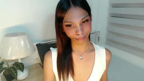 zoey online show from 11/19/25, 06:30