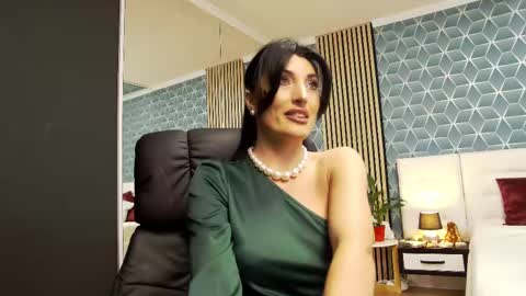 Zoey online show from 02/26/25, 03:08