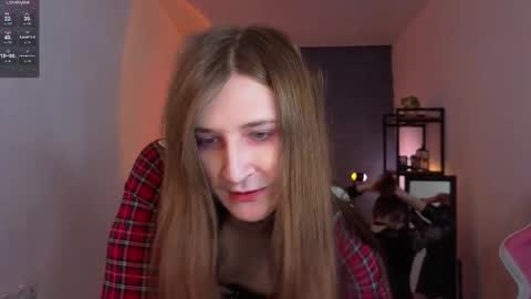 Snapshot of zoeylovesluna chatting on 03/22/26, 01:58 Zoria and Luna online show from 03/22/26, 01:58