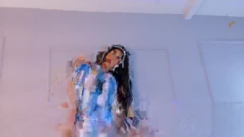 Snapshot of zoeypetit chatting on 06/19/26, 01:59 Zoey online show from 06/19/26, 01:59