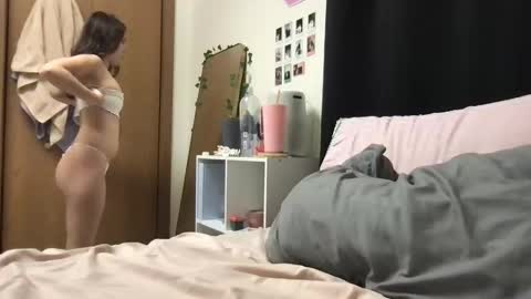 Snapshot of zoeyxhaven chatting on 11/14/25, 12:20 zoeyy online show from 11/14/25, 12:20