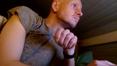 Snapshot of zolexthomas chatting on 12/04/24, 10:41 zolexthomas online show from 12/04/24, 10:41