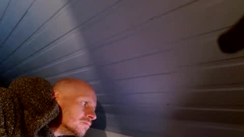 Snapshot of zolexthomas chatting on 12/10/24, 02:50 zolexthomas online show from 12/10/24, 02:50