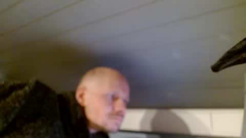 Snapshot of zolexthomas chatting on 12/12/24, 06:10 zolexthomas online show from 12/12/24, 06:10