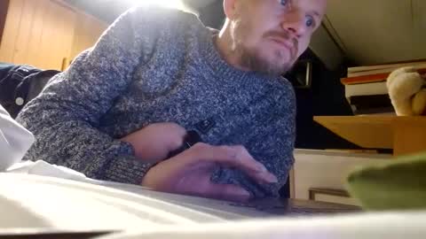 Snapshot of zolexthomas chatting on 01/07/25, 06:24 zolexthomas online show from 01/07/25, 06:24