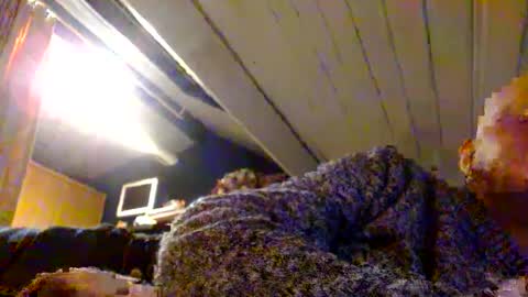 Snapshot of zolexthomas chatting on 01/19/25, 07:04 zolexthomas online show from 01/19/25, 07:04