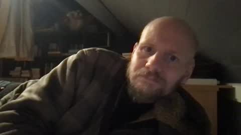 Snapshot of zolexthomas chatting on 02/11/25, 05:50 zolexthomas online show from 02/11/25, 05:50