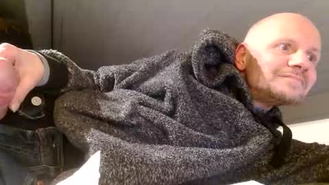 Snapshot of zolexthomas chatting on 03/07/25, 06:22 zolexthomas online show from 03/07/25, 06:22